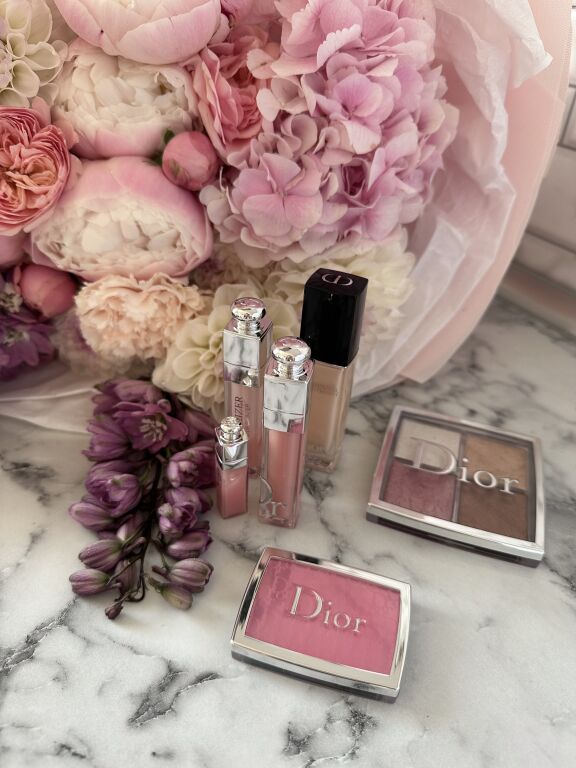 Dior заполонив не лише мою косметичку, але й душу