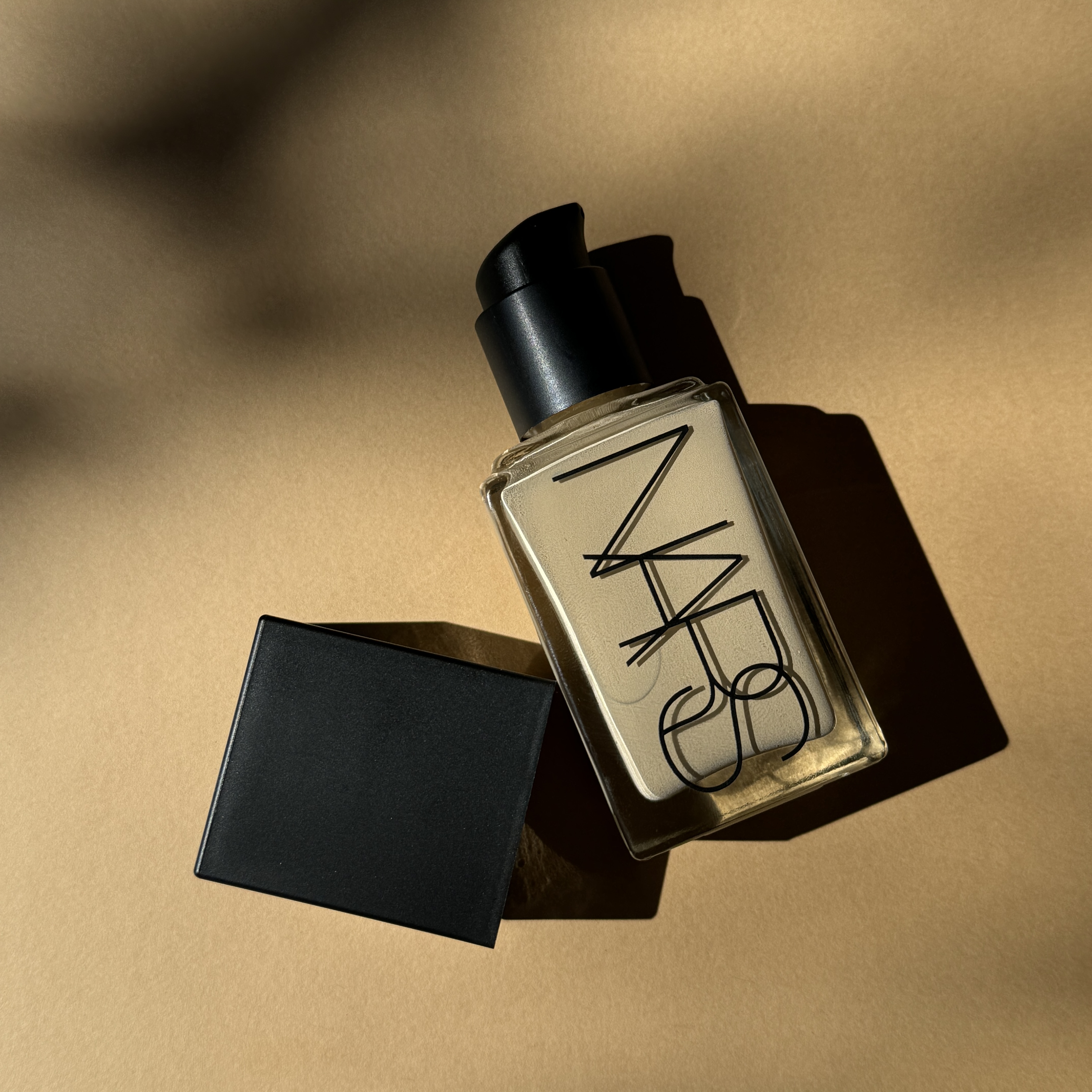 NARS Light Reflecting Advanced Skincare Foundation, Gobi - L3