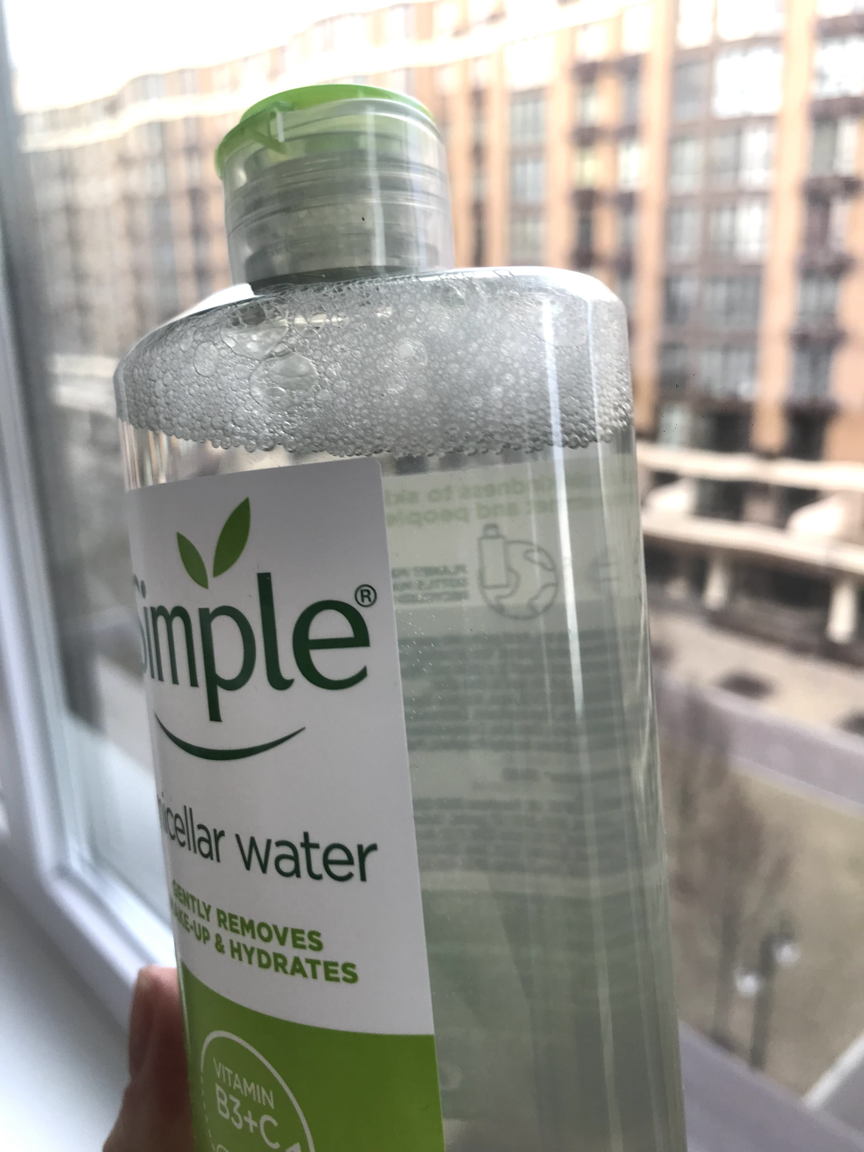 Міцелярна вода Simple Kind to Skin Micellar Water
