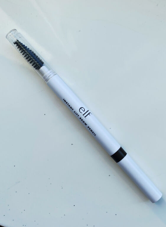 Бюджетний олівчик для брів від E.L.F