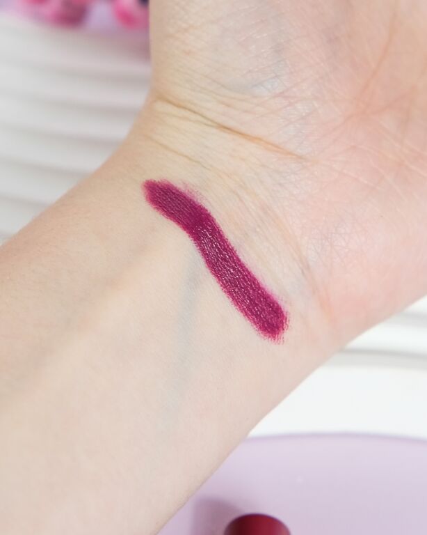 Maybelline Super Stay Ink Crayon у відтінку 60 Accept a Dare