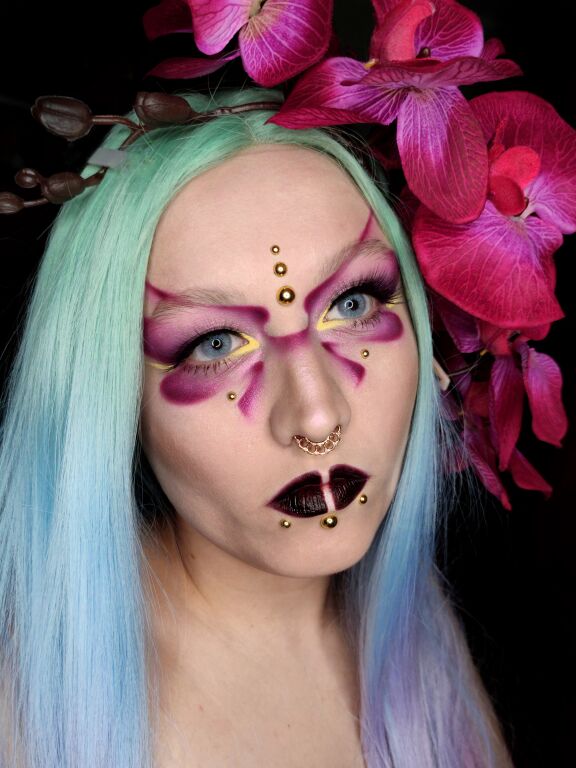 Halloween ideas: Wild Orchid