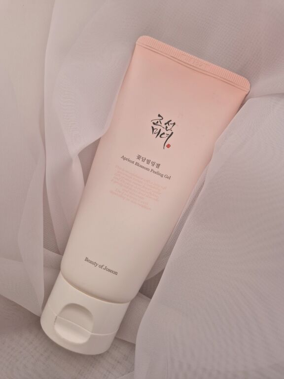 Очищення і ніжність: Beauty Of Joseon Apricot Blossom Peeling Gel