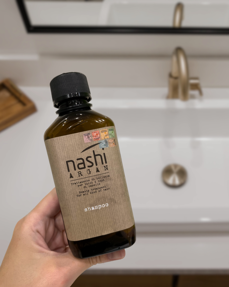 Шампунь від Nashi Argan