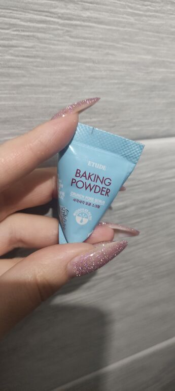 Etude House Baking Powder Pore Cleansing Foam