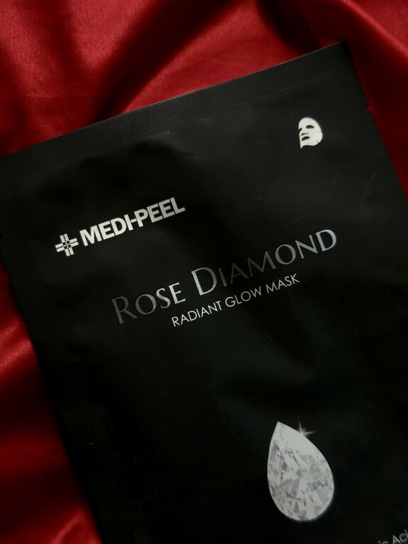 Тканинна маска з алмазною пудрою Medi-Peel
