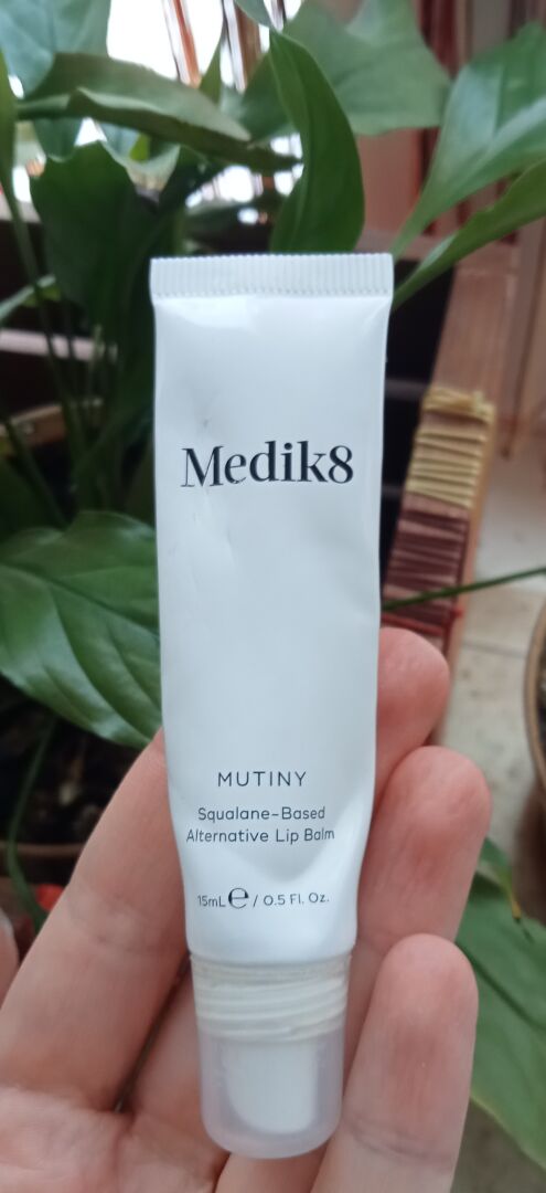 У пошуках ідеального бальзаму для губ - Medik8 Mutiny Lip Balm