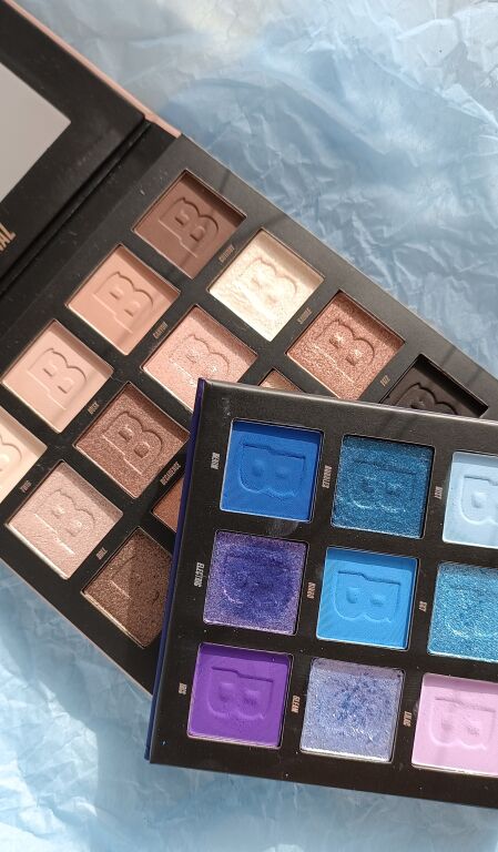 Палеточки тіней від Beauty Bay Midnight 9 Colour Palette та Neutral 16 Colour Palette