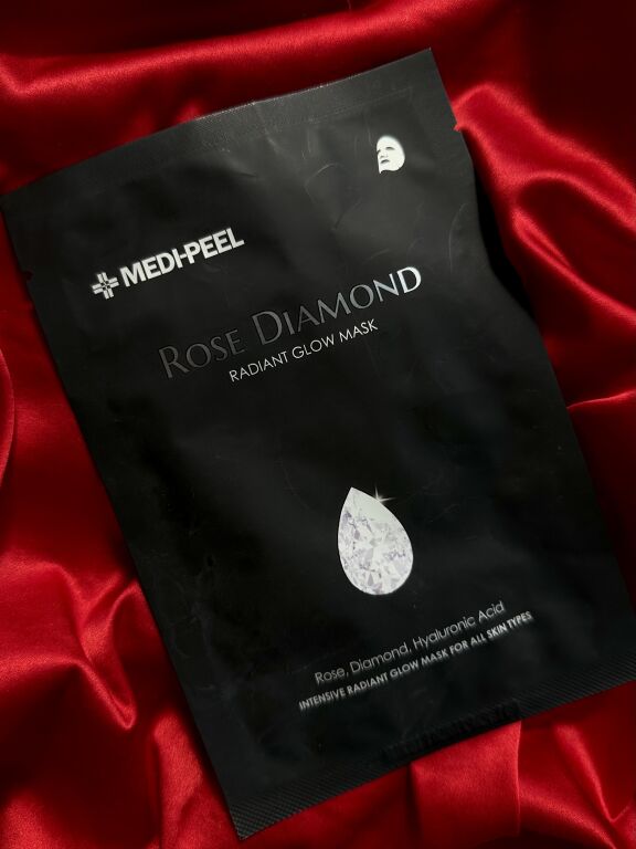 Тканинна маска з алмазною пудрою Medi-Peel