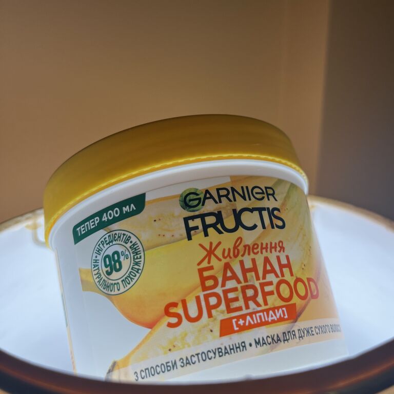 Маска для волосся від Garnier Fructis Superfood