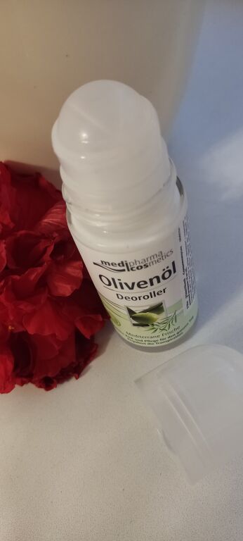 Дезодорант роликовий "Середземноморська свіжість" D'oliva Pharmatheiss (Olivenöl) Cosmetics