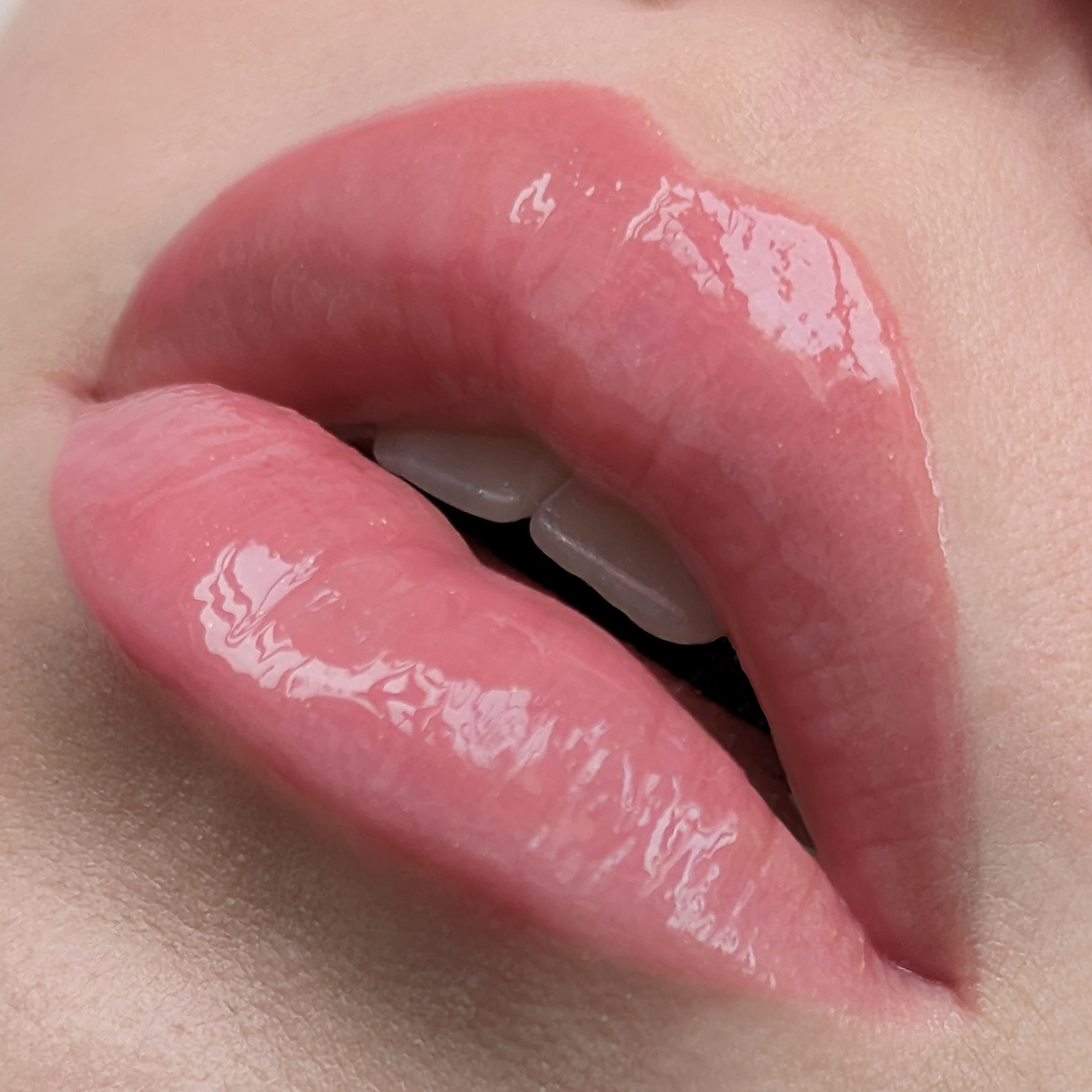 Maybelline Lifter Plump: Шалена новинка для збільшення губ