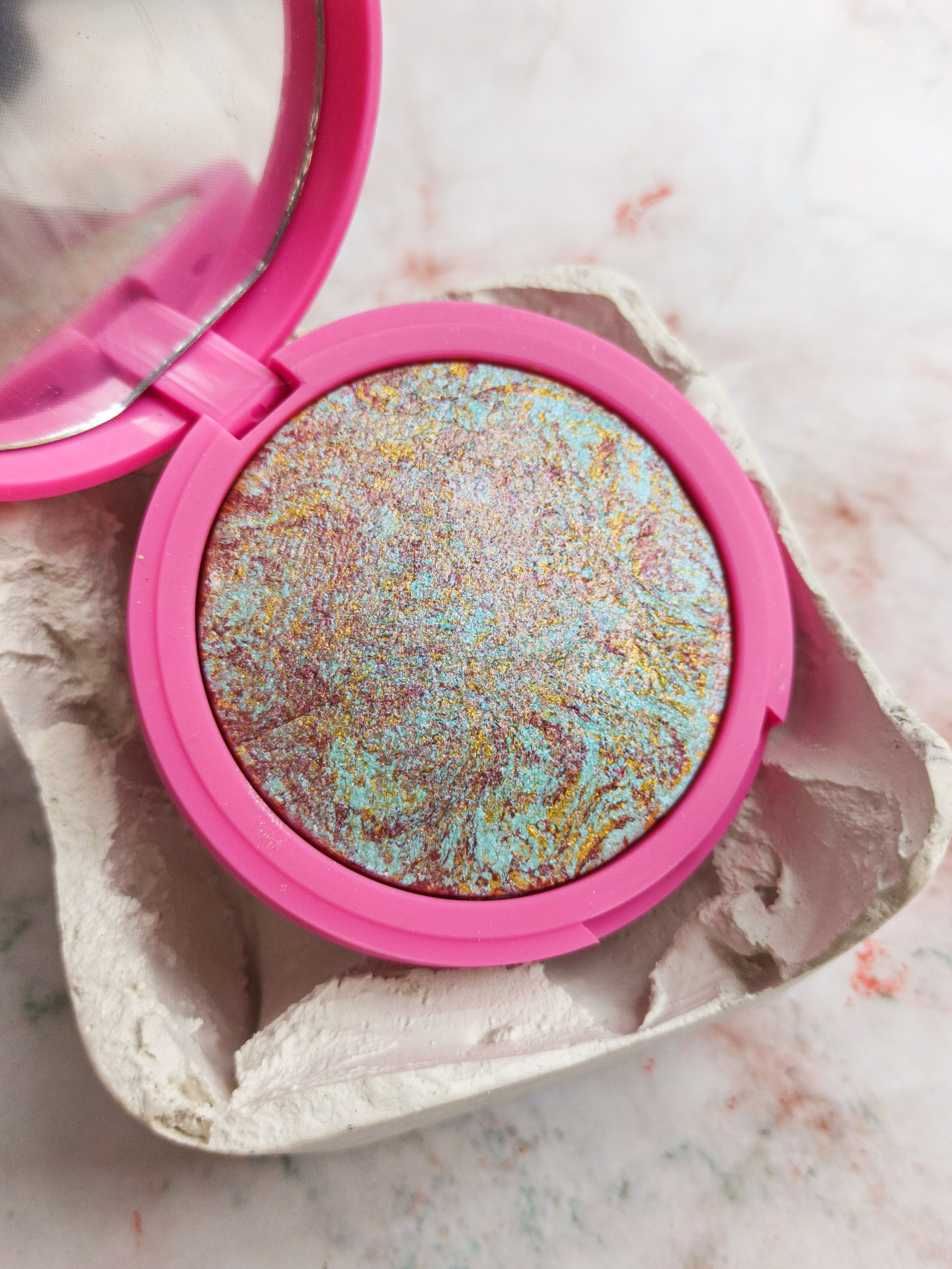 Love to Love Shine bronzer від GlamBee