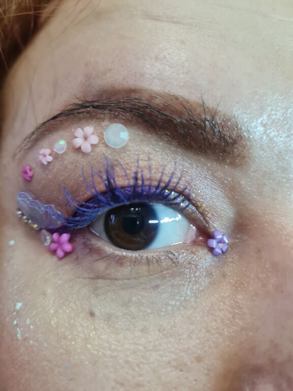 #flowermakeupclub