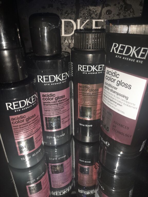 Тестування засобів від REDKEN