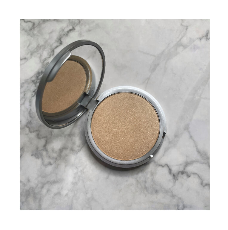 TheBalm Mary-Lou Manizer Highlighter & Shadow