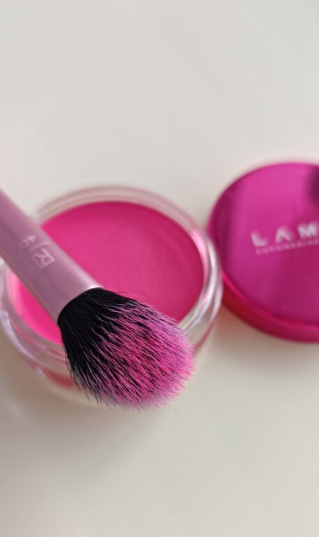 Кремові рум'яна LAMEL FLAMY Fever Blush 401 Chily