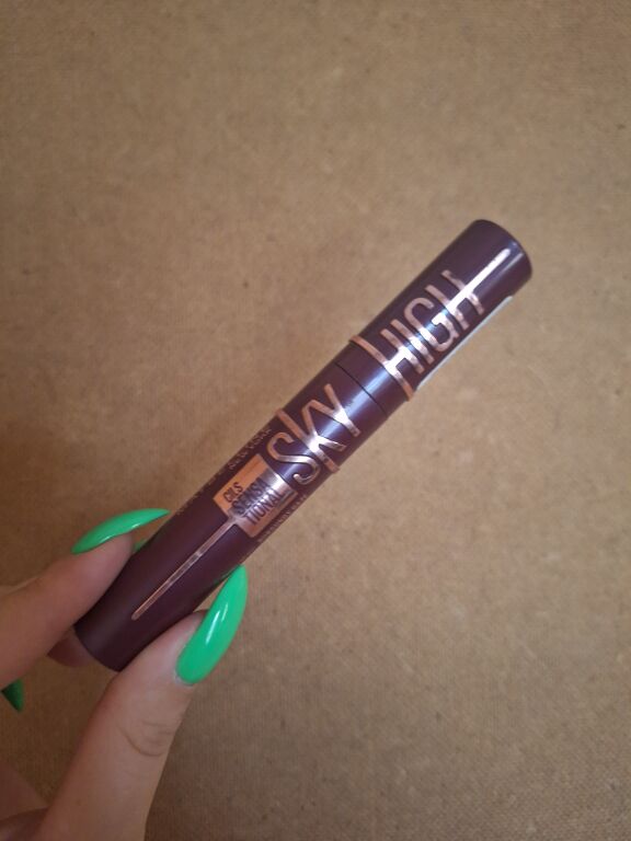 Туш для подовження та об'єму вій Maybelline New York Lash Sensational Sky High Burgundy Mascara