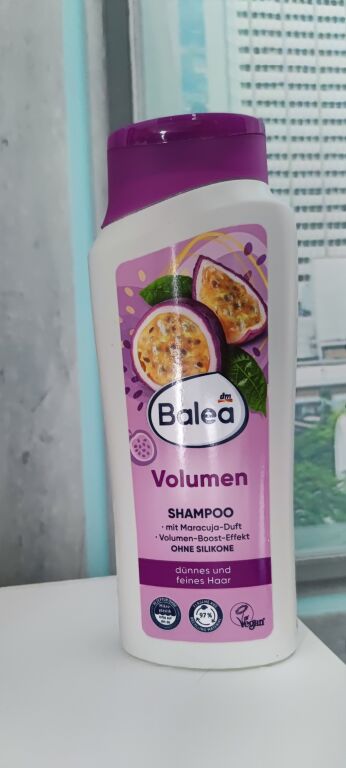 Тропічне задоволення. Balea Volumen Shampoo