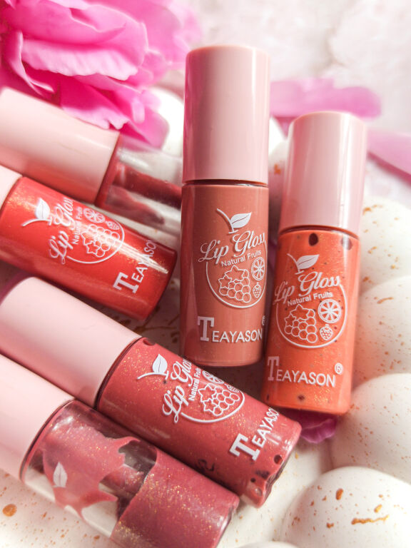 Lip Gloss від Teayason: мої маленькі улюбленці