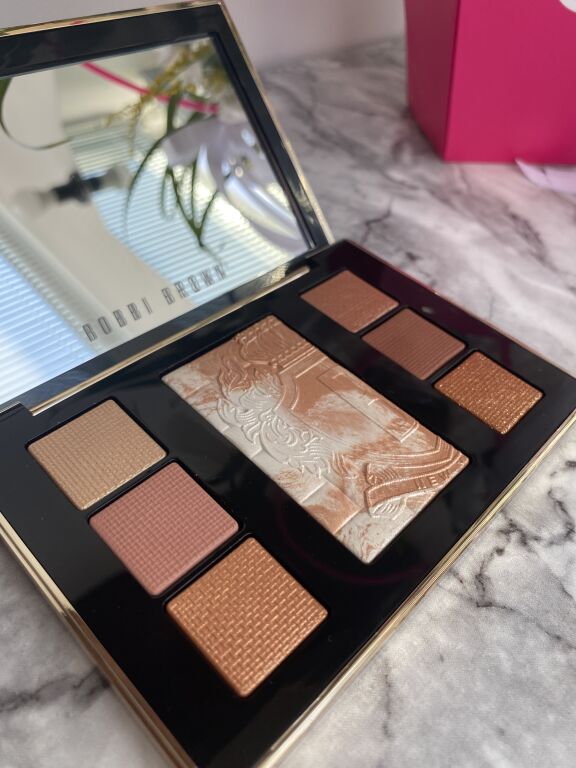 Bobbi Brown Luxe Eye & Glow Palette: огляд та враження