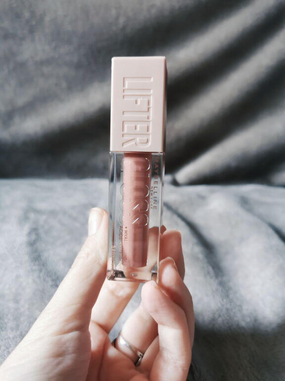 Огляд блиску Lifter Gloss від Maybelline 004 Silk ч.2.