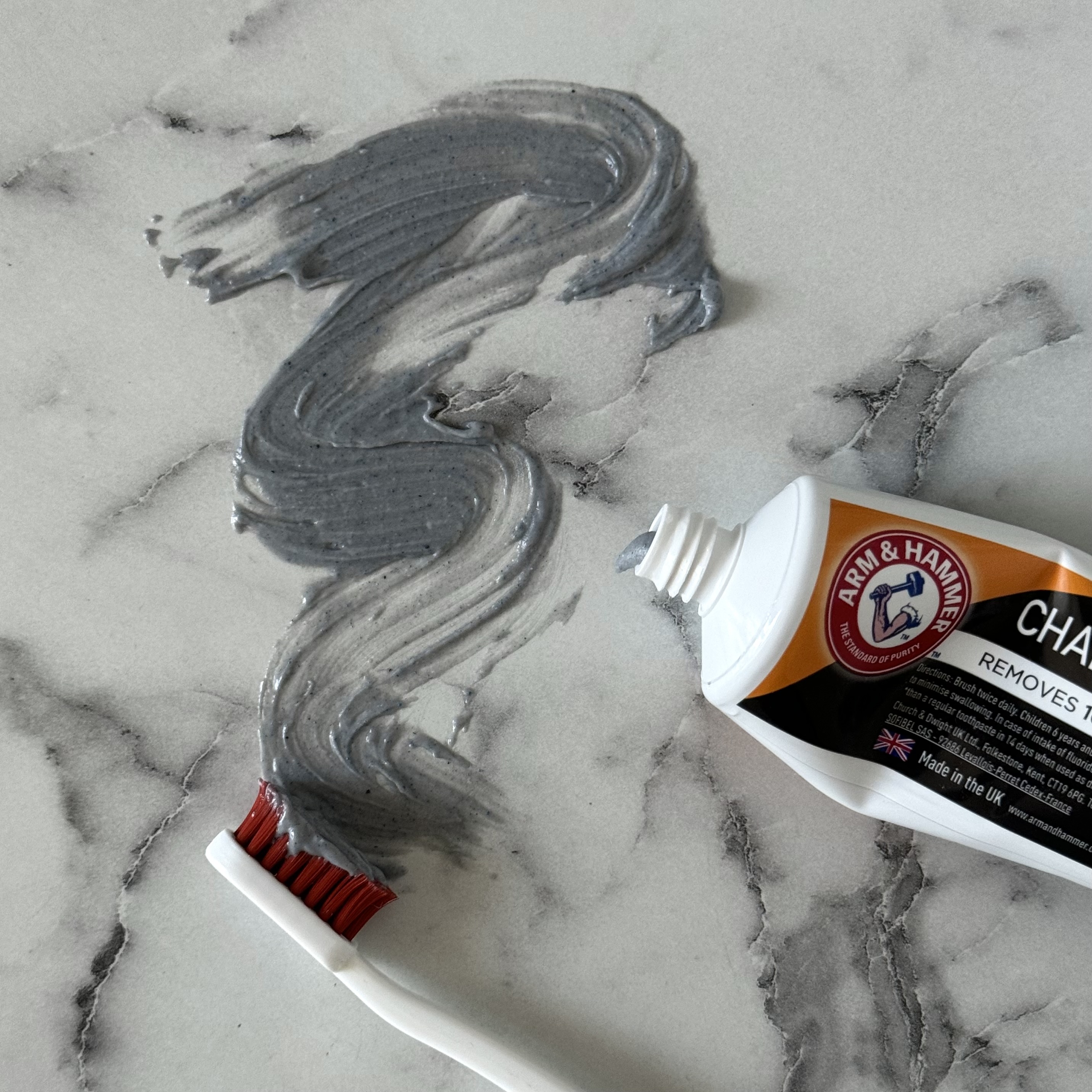 Arm & Hammer Charcoal White Toothpaste