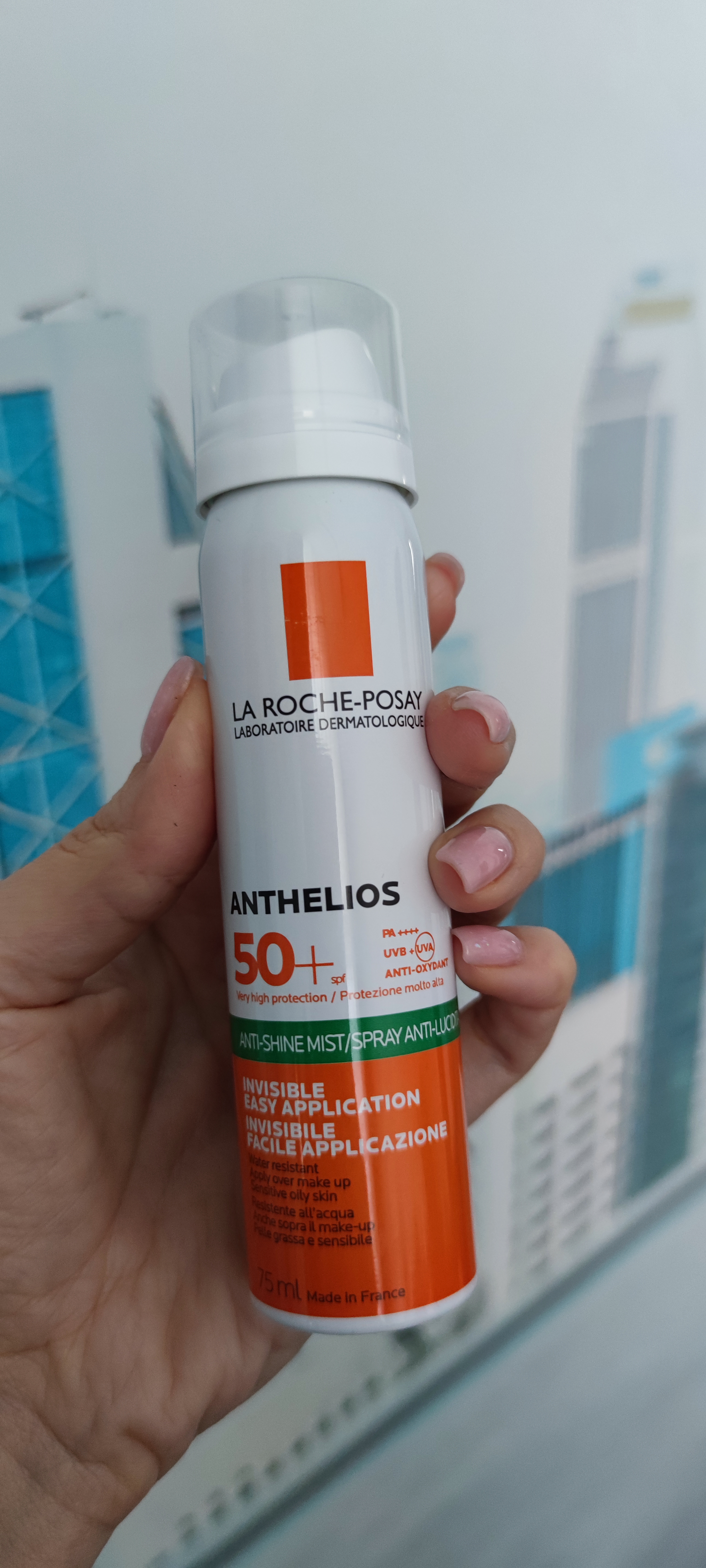 Порятунок від пігментних плям! La Roche-Posay Anthelios Invisible Spray Mist SPF50