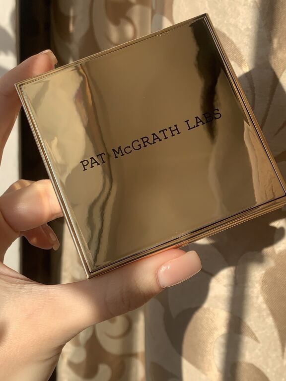 Pat McGrath sublime skin highlighter lunar nude