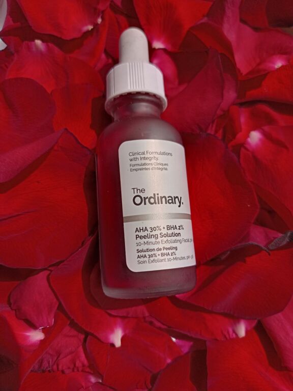 The Ordinary AHA 30% + BHA 2% Peeling Solution