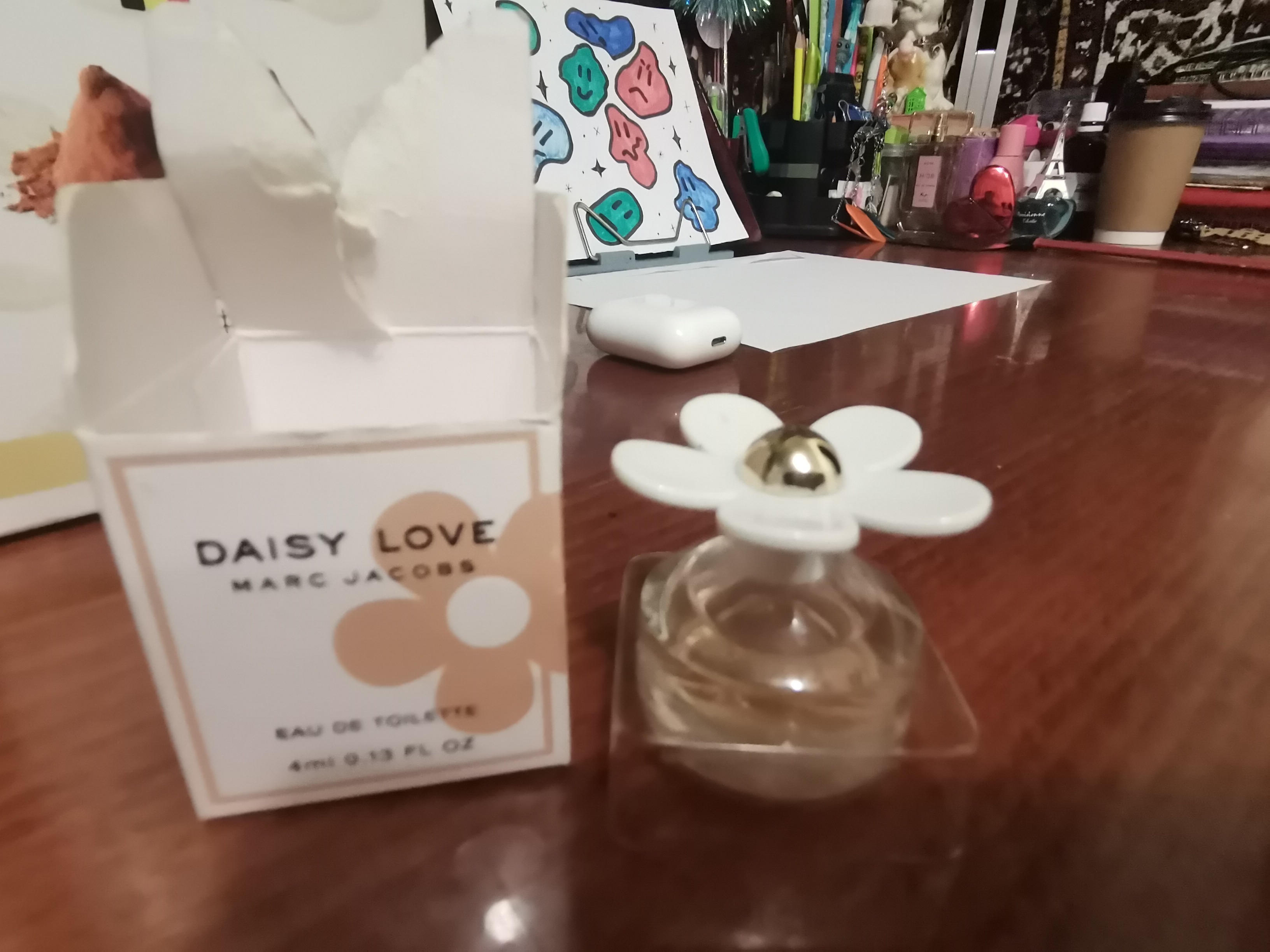 Marc Jacobs "Daisy Love"