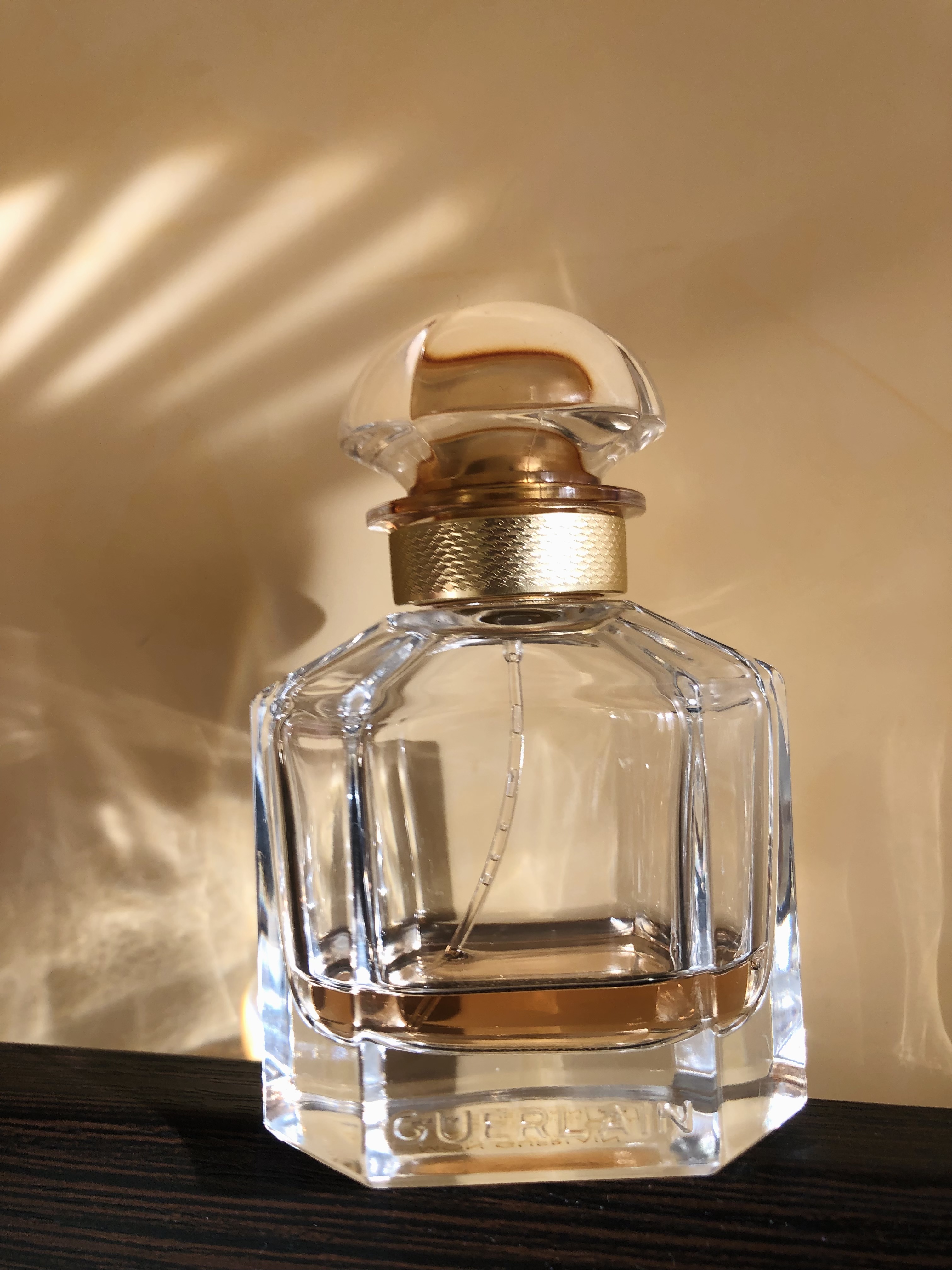 Як не розчаруватись в парфумах Guerlain Mon?