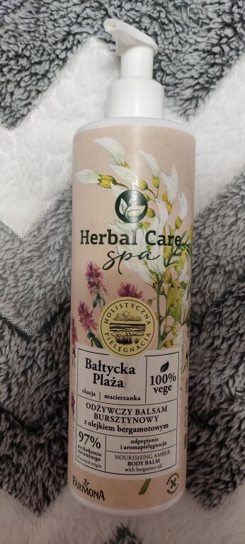 Живильний бурштиновий бальзам з олією баргамота Farmona Herbal Care SPA Body Balsam