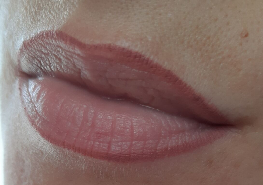 Олівець для губ Catrice Plumping Lip Liner