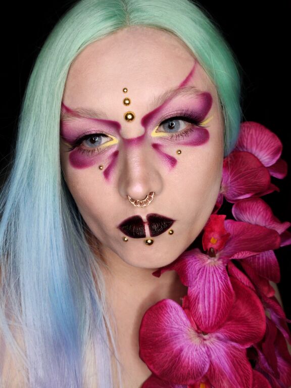 Halloween ideas: Wild Orchid