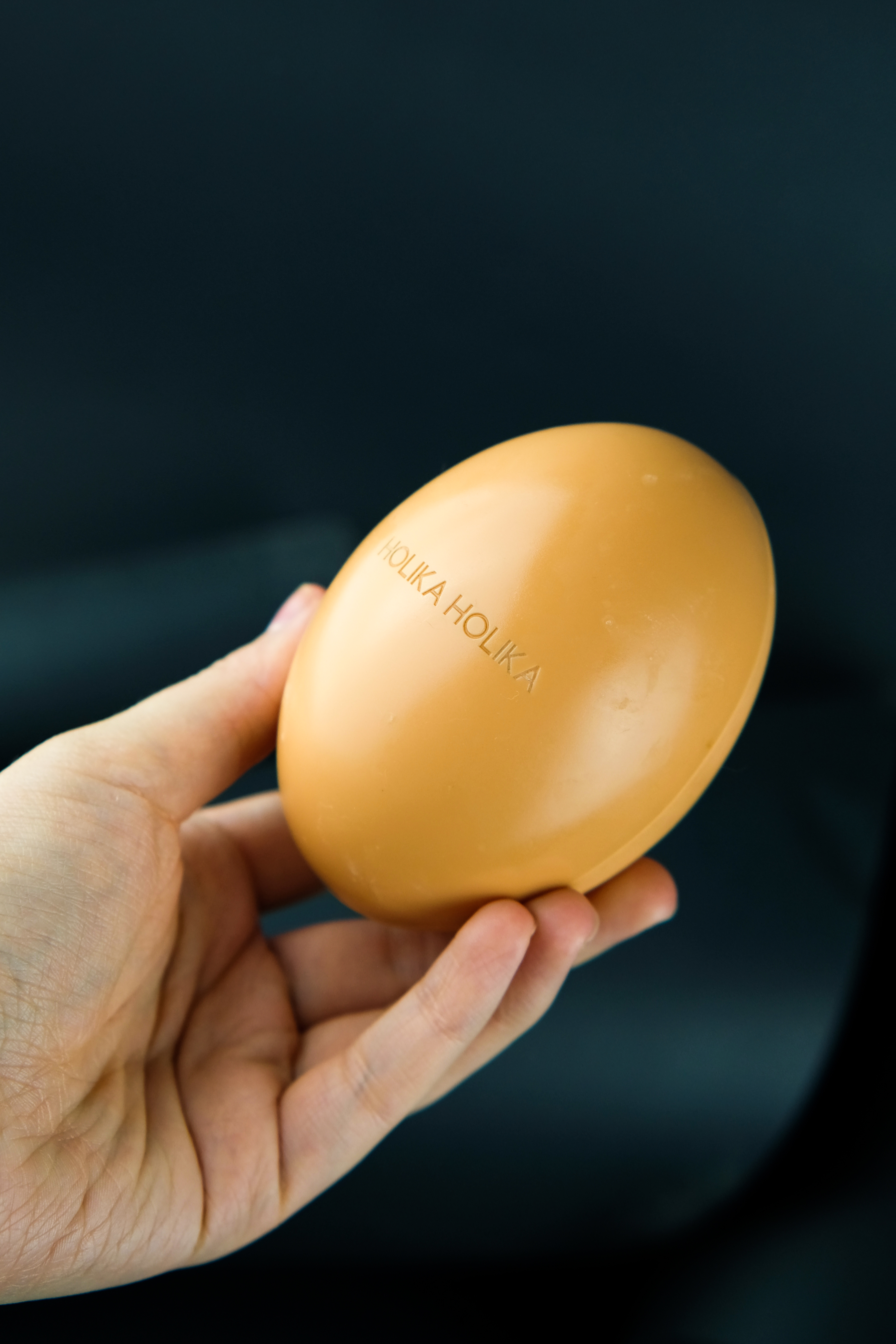 Перше місце серед засобів для очищенні шкіри : Holika Holika Smooth Egg Skin Cleansing Foam