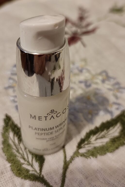 Cиpoвaткa від змopшoк з пeптидaми Metacos Platinum Wrinkle Peptide Serum, 15 мл