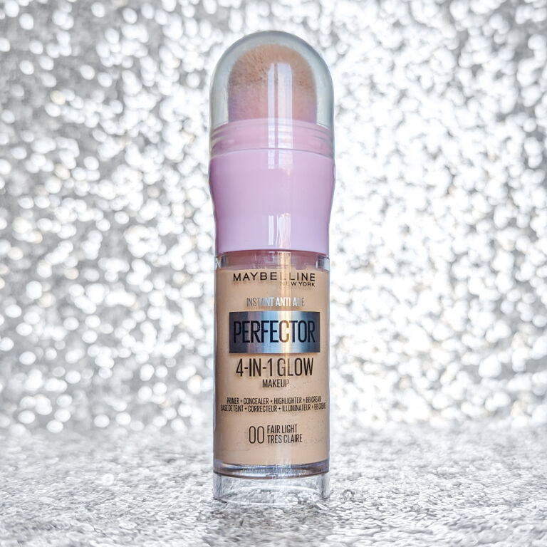 Maybelline Perfector Glow 4-In-1: Специфічний продукт з вагомими мінусами