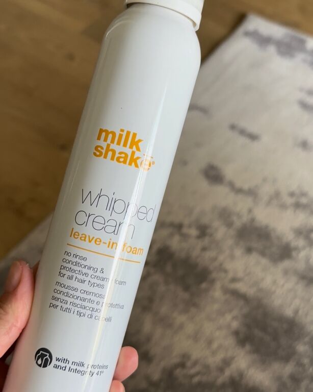 Кондиціонувальні збиті вершки Milk_Shake Leave-in Treatments Conditioning Whipped Cream