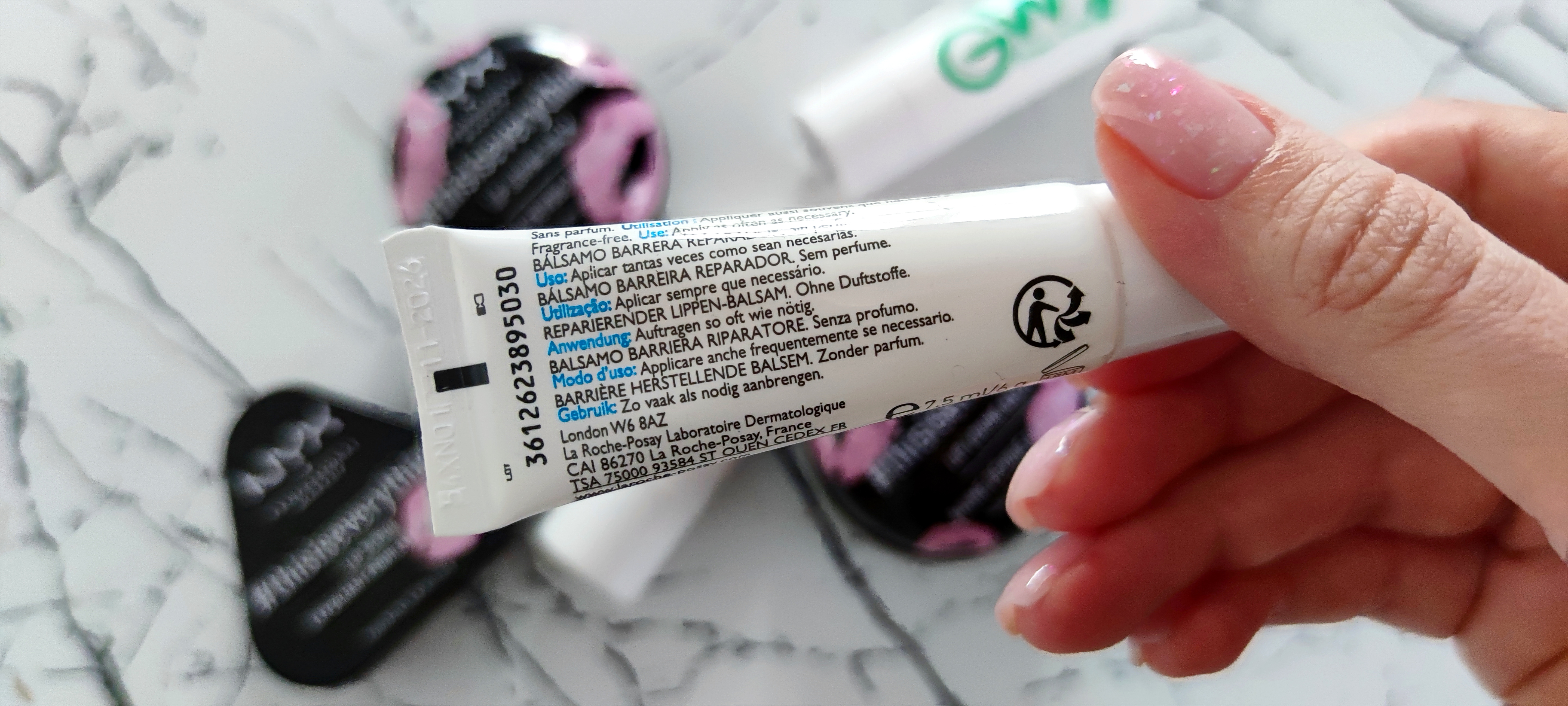 Який бальзам чи скраб для губ обрати? La Roche Posay, NYX, GM?