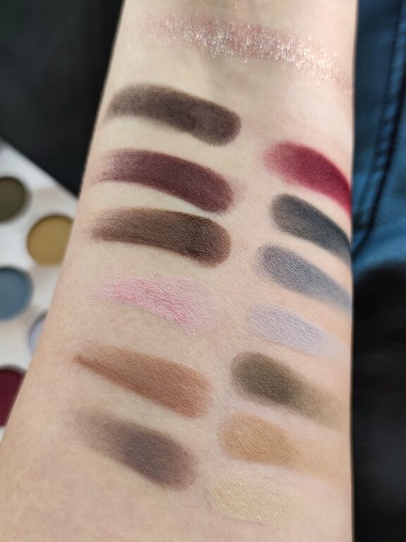 Новинка Glamshop Grunge palette (свотчі)