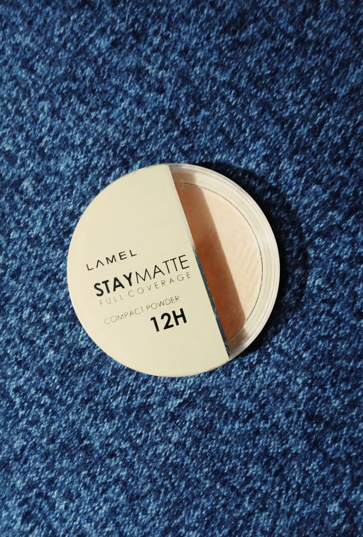 Пудра для обличчя. Бюджетний варіант. Lamel Professional Stay Matte Compact Powder.