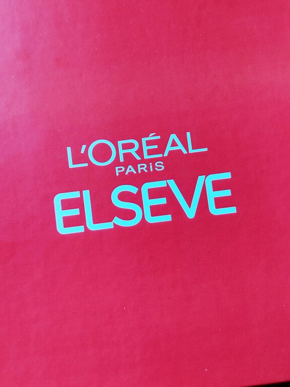 Розпаковка подарунку від Makeup та L'Oréal Paris 