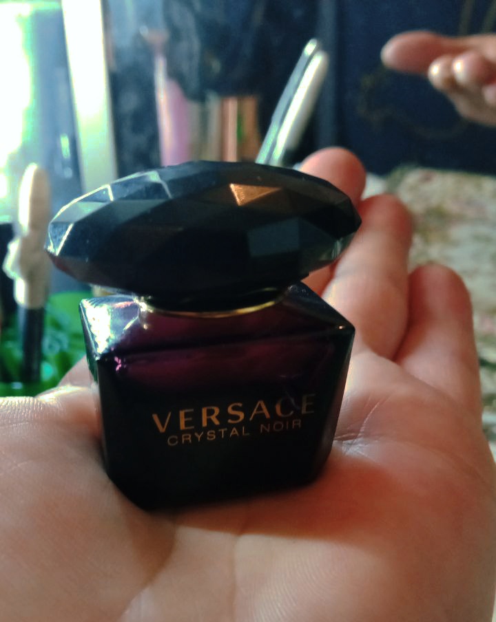 Versace Crystal Noir