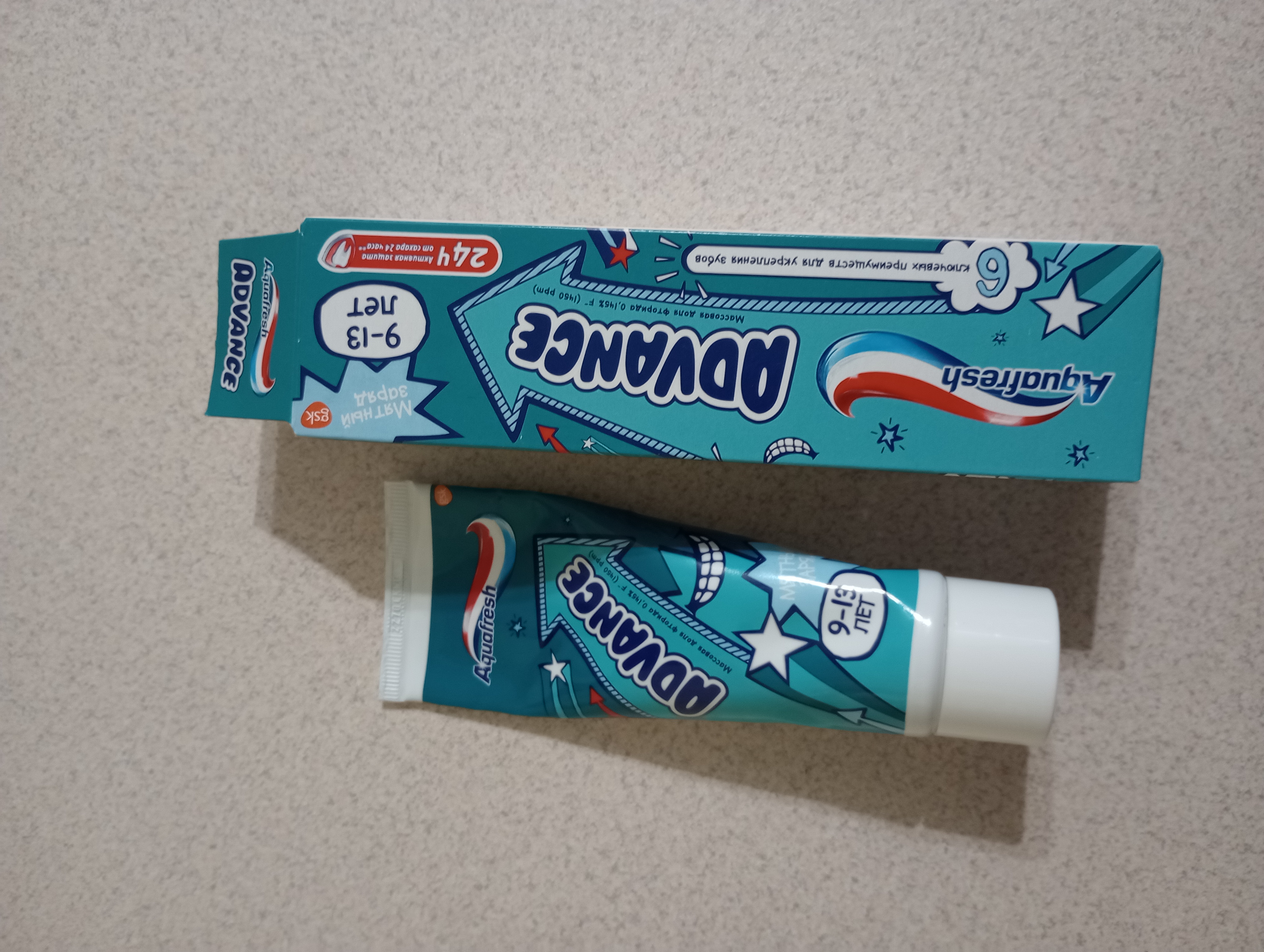Зубна паста "Едванс", (9-13 років) Aquafresh
