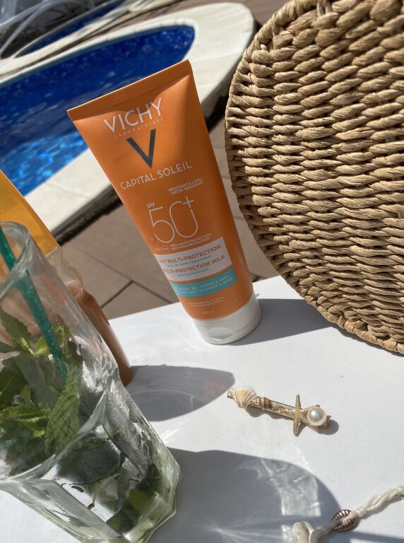 Vichy Capital Soleil Beach Protect Multi-Protection Milk SPF 50