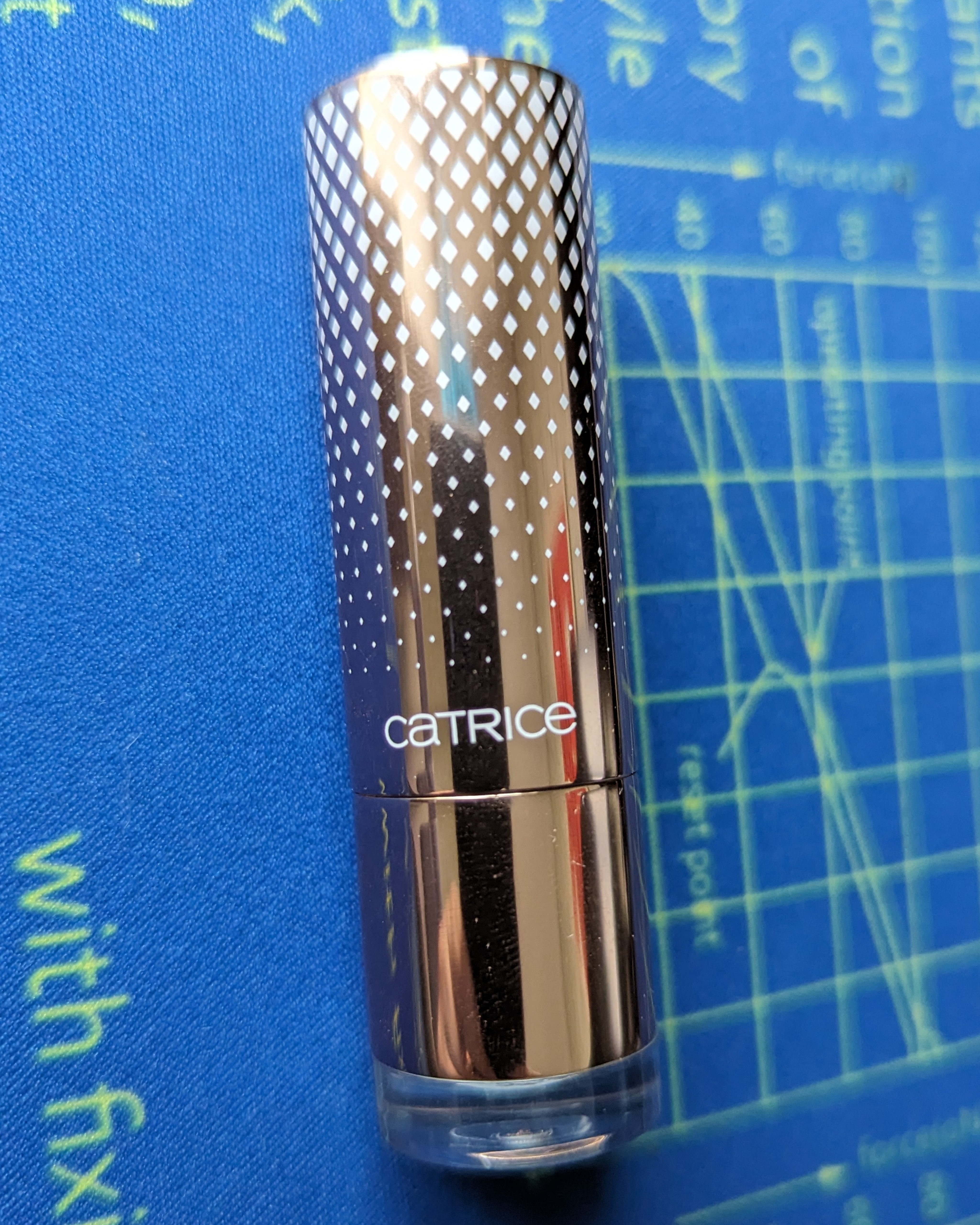 Розкішний Catrice Sparkle Glow Lip Balm