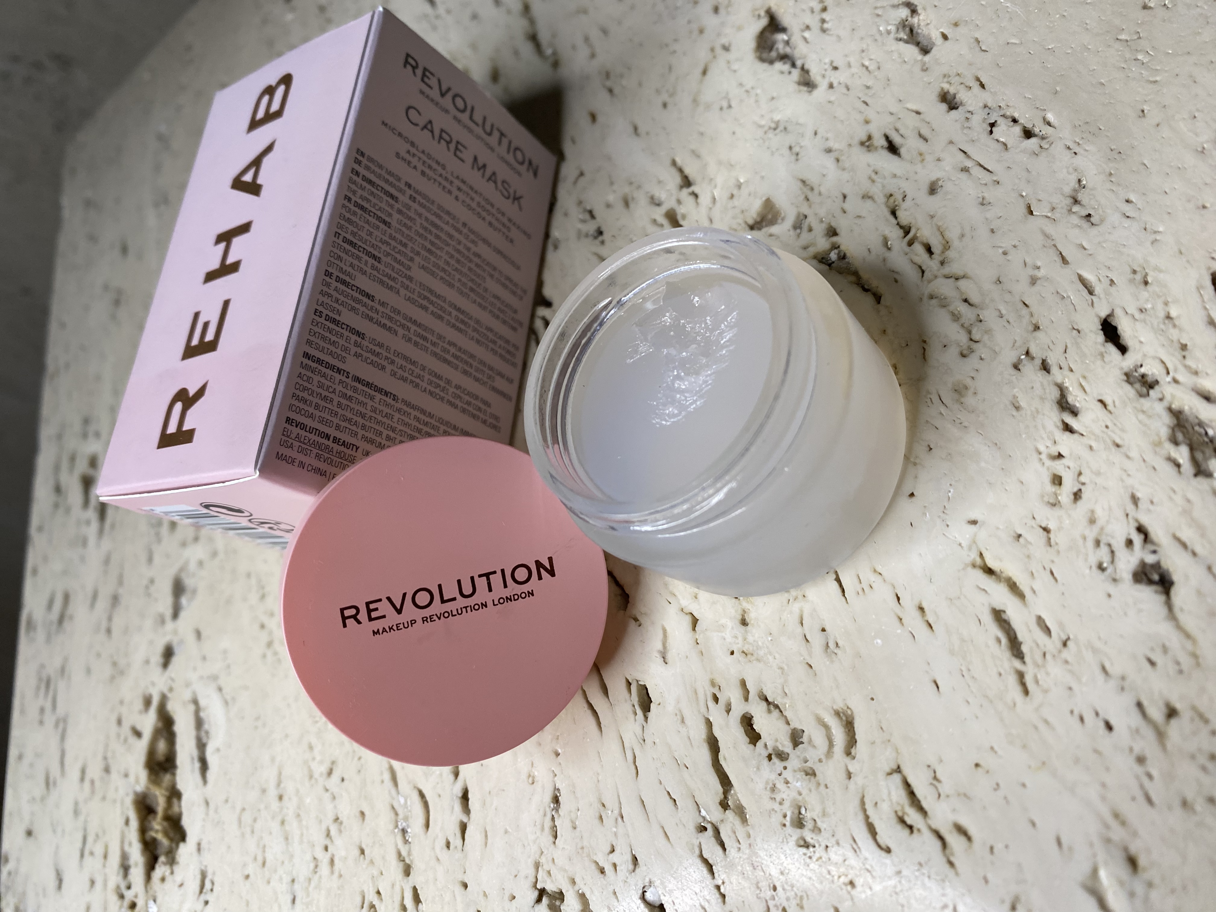 Вірусна маска для брів Makeup Revolution Rehab