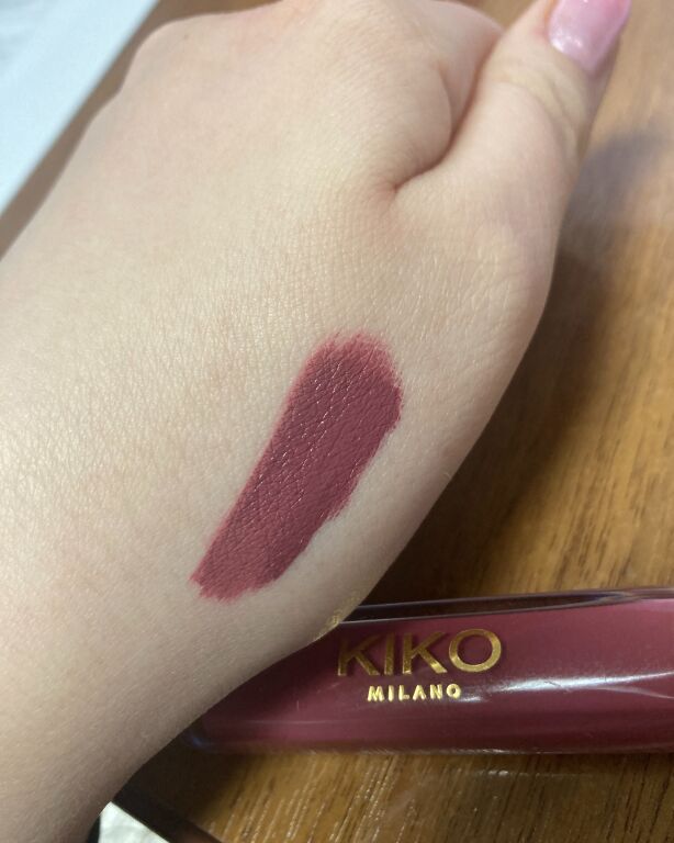 Стойкая KIKO