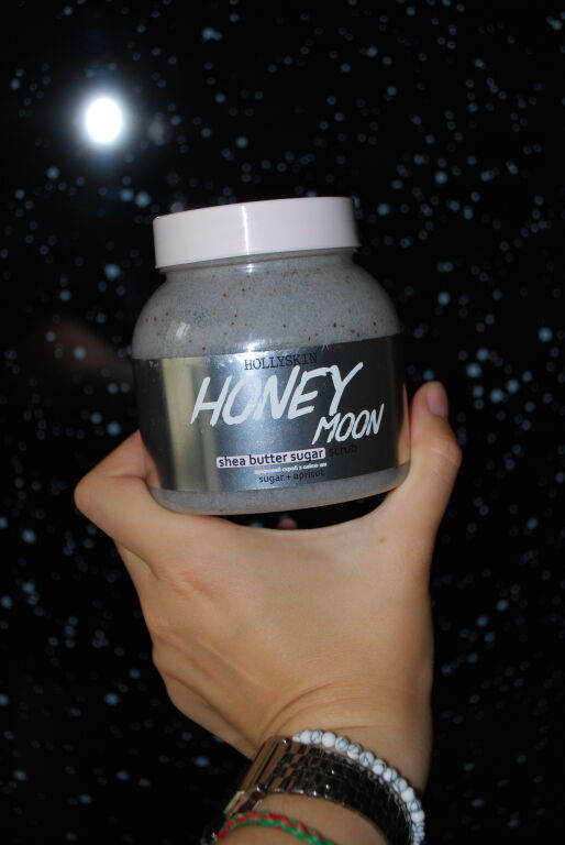 С�уперечливий Hollyskin Honey Moon